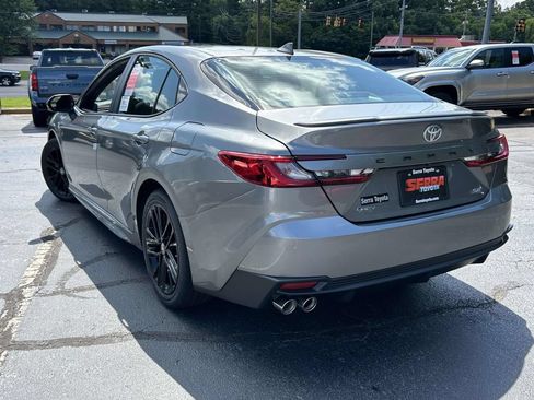 New 2026 Toyota Camry SE FWD image 5