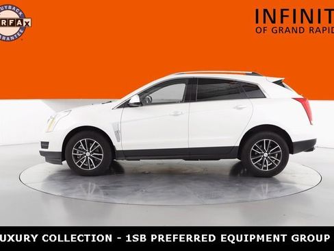 Used 2010 Cadillac SRX Luxury image 6