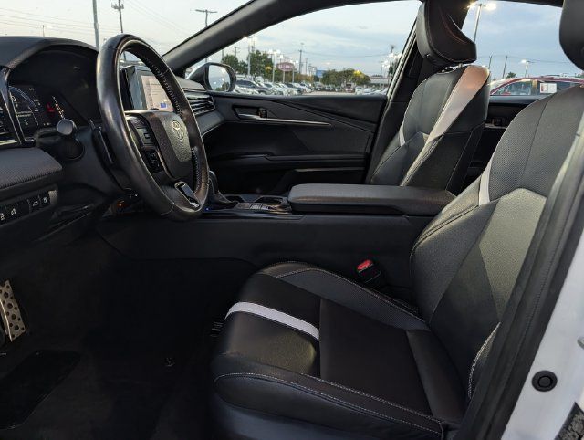 Used 2025 Toyota Camry SE FWD image 26