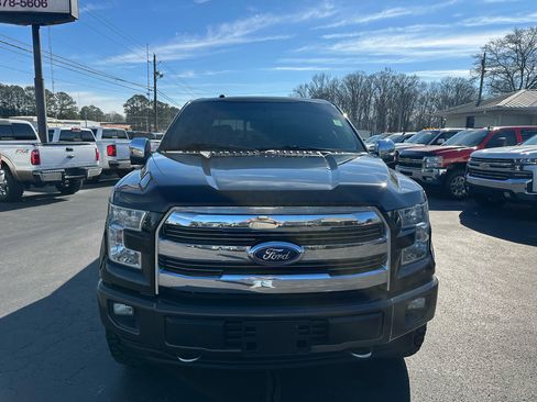 Used 2017 Ford F150 Lariat image 2