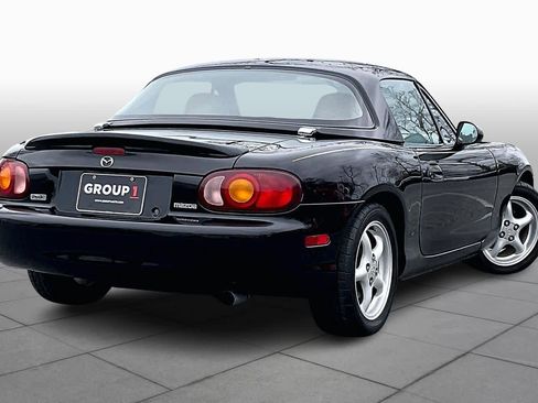 Used 1999 MAZDA MX-5 Miata Touring image 12