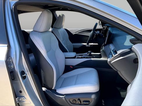 Used 2025 Lexus RX 350 Premium FWD image 9