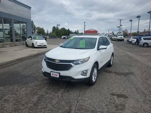 Used 2018 Chevrolet Equinox LT w/ Sun & Infotainment Package AWD/4WD image 1