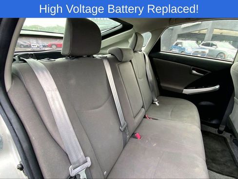 Used 2014 Toyota Prius Two image 25