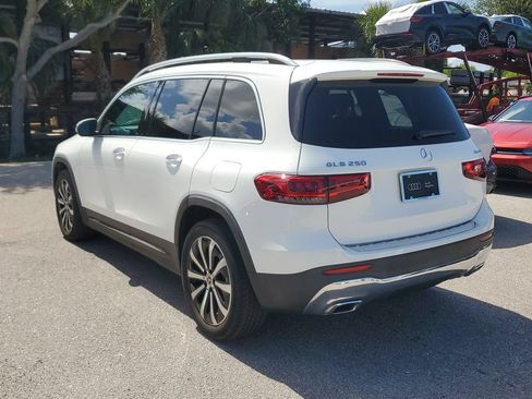 Used 2021 Mercedes-Benz GLB 250 4MATIC image 6