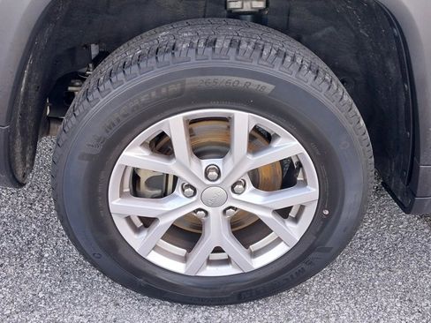 Used 2022 Jeep Grand Cherokee L Limited image 13