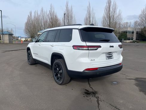 New 2026 Jeep Grand Cherokee L 4WD image 3