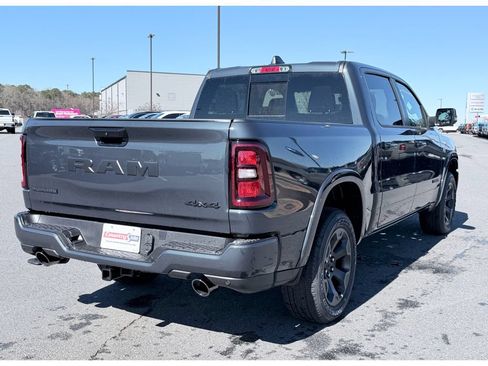 New 2026 RAM 1500 Big Horn w/ Night Edition AWD/4WD image 6