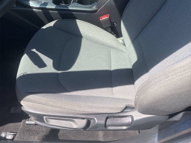 Used 2025 Kia K4 FWD image 13