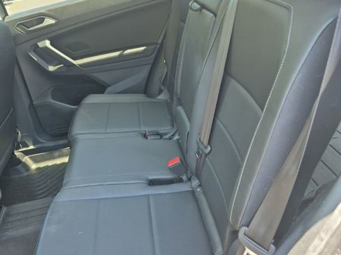 Used 2019 Volkswagen Tiguan SEL AWD/4WD image 6