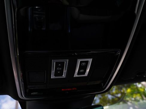Used 2020 Land Rover Range Rover Sport Autobiography image 28