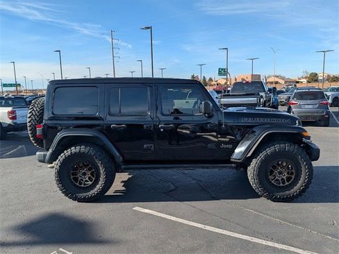Used 2022 Jeep Wrangler Unlimited Rubicon w/ Xtreme Recon 35" Tire Package image 7