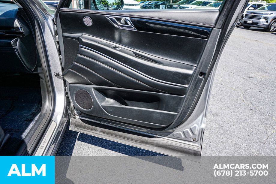 Used 2025 Genesis GV80 2.5T Standard AWD/4WD image 57