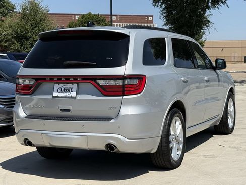 Used 2023 Dodge Durango GT RWD image 4