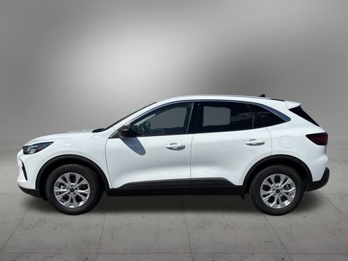 Used 2024 Ford Escape Active image 2