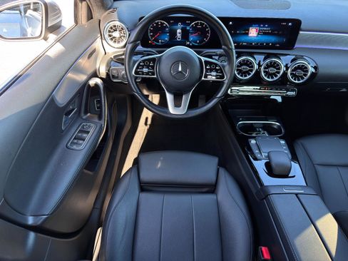 Used 2022 Mercedes-Benz A 220 A 220 image 23