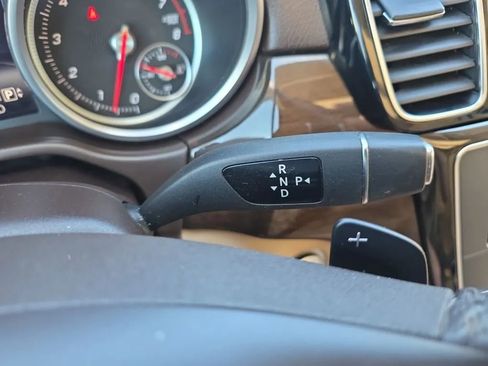 Used 2016 Mercedes-Benz GLE 350 4MATIC image 23