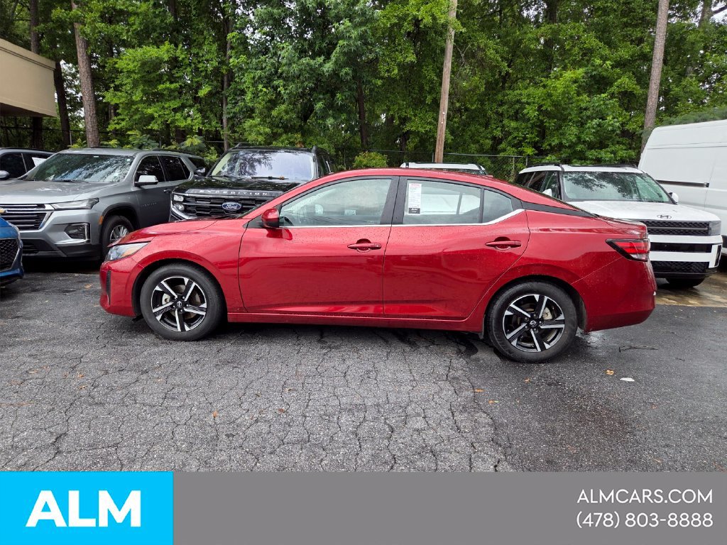 Used 2024 Nissan Sentra SV FWD image 2