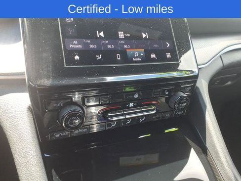 Certified 2024 Jeep Grand Cherokee L Laredo AWD/4WD image 16