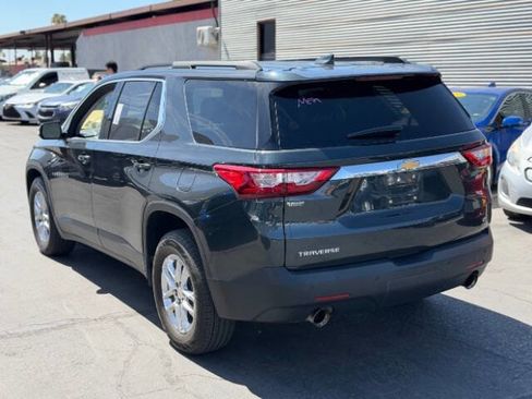Used 2019 Chevrolet Traverse LT FWD image 5