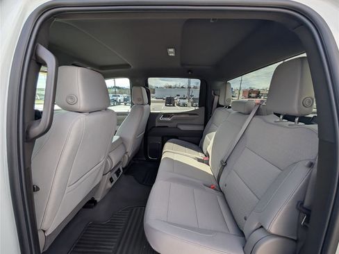Used 2024 Chevrolet Silverado 1500 RST AWD/4WD image 13