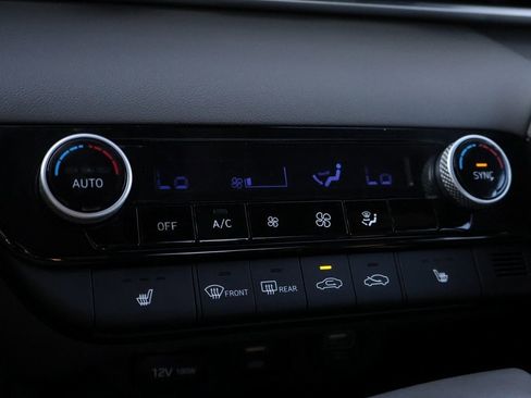 Used 2021 Hyundai Elantra SEL w/ Convenience Package image 36