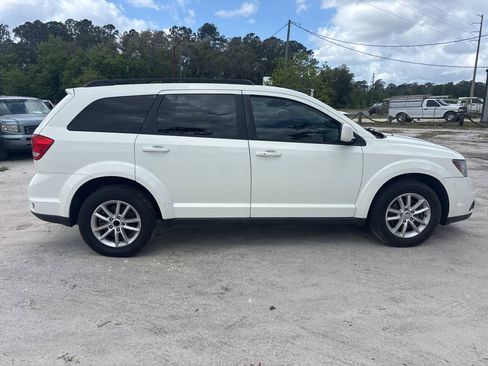 Used 2012 Dodge Journey American Value Package FWD image 6