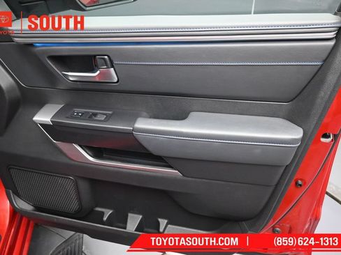 Used 2023 Toyota Sequoia Platinum AWD/4WD image 43