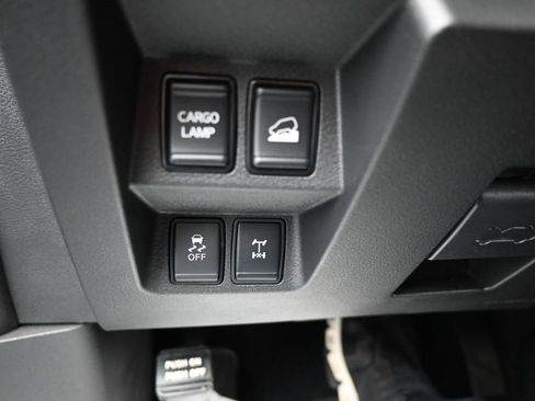 Used 2024 Nissan Frontier PRO-4X w/ Off-Road Protection Package image 21