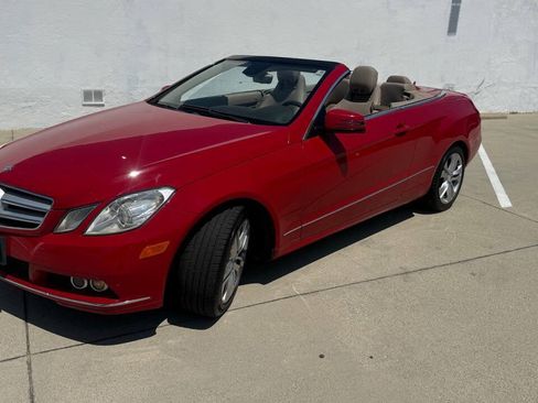 Used 2011 Mercedes-Benz E 350 Cabriolet image 14