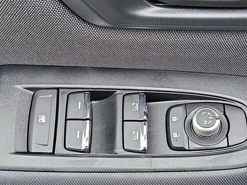 New 2026 Subaru Forester Premium AWD/4WD image 32