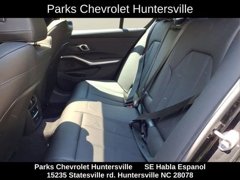 Used 2025 BMW 330i xDrive Sedan AWD/4WD image 21