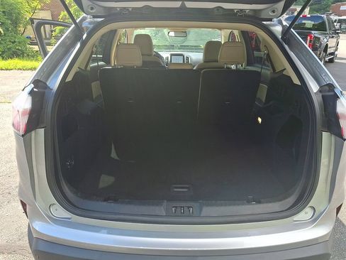 Used 2024 Ford Edge SEL AWD/4WD image 29