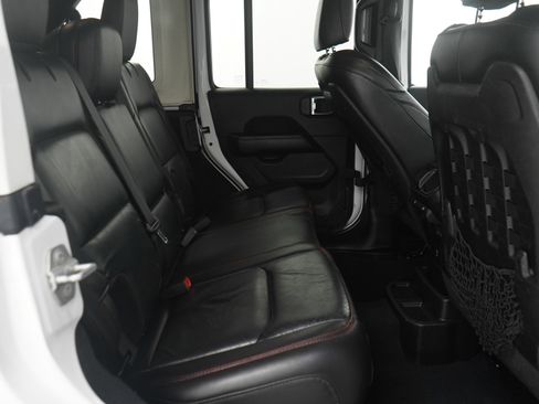 Used 2018 Jeep Wrangler Unlimited Rubicon AWD/4WD image 15