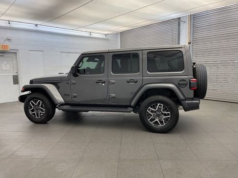 New 2026 Jeep Wrangler Sahara image 5