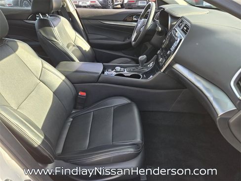 Used 2023 Nissan Maxima SV w/ Floor Mat Group image 16