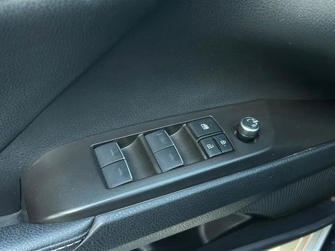 Used 2023 Toyota Camry XSE image 32