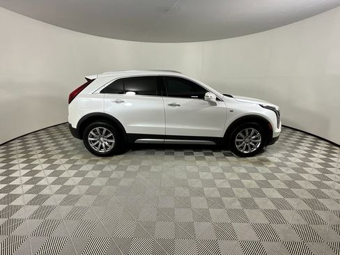Used 2023 Cadillac XT4 Premium Luxury image 5
