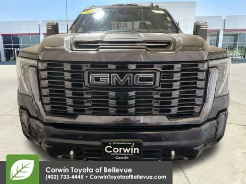 Used 2024 GMC Sierra 3500 Denali Ultimate image 3