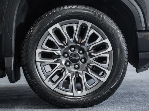 Used 2023 GMC Sierra 1500 Denali Ultimate AWD/4WD image 20