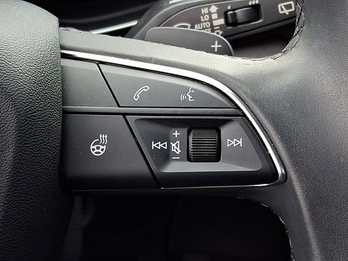 Used 2023 Audi Q5 e Premium Plus w/ Premium Plus Package image 25