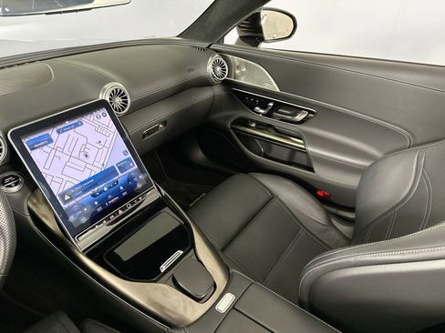 Certified 2022 Mercedes-Benz SL 55 AMG 4MATIC image 23