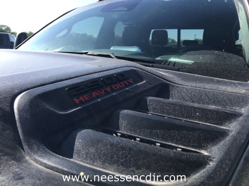 New 2025 RAM 2500 Laramie image 11