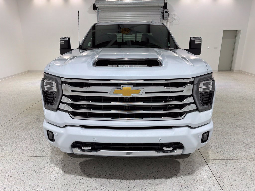 New 2026 Chevrolet Silverado 2500 High Country w/ Technology Package AWD/4WD image 8