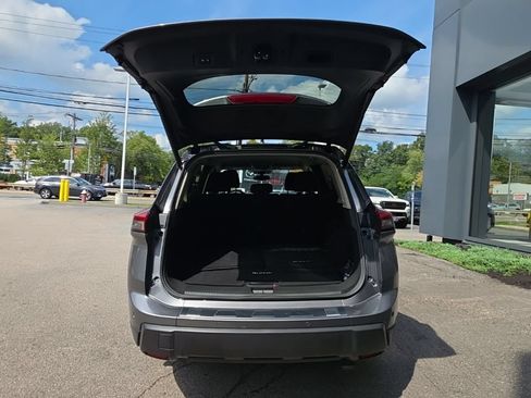 Used 2026 Nissan Rogue SV AWD/4WD image 12