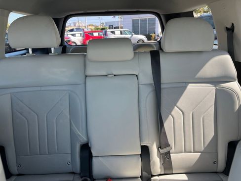 Used 2025 Hyundai Santa Fe SEL image 40