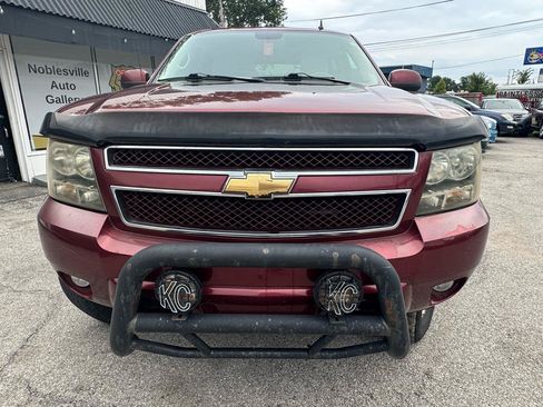Used 2009 Chevrolet Avalanche LT w/ Convenience Package #1 AWD/4WD image 13