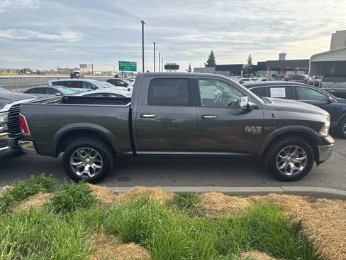 Used 2019 RAM 1500 Laramie image 4