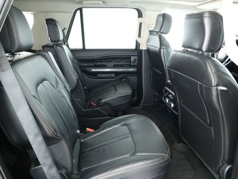 Used 2021 Ford Expedition Platinum image 24