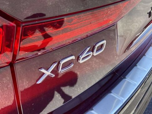 Used 2023 Volvo XC60 B5 Plus w/ Climate Package AWD/4WD image 8